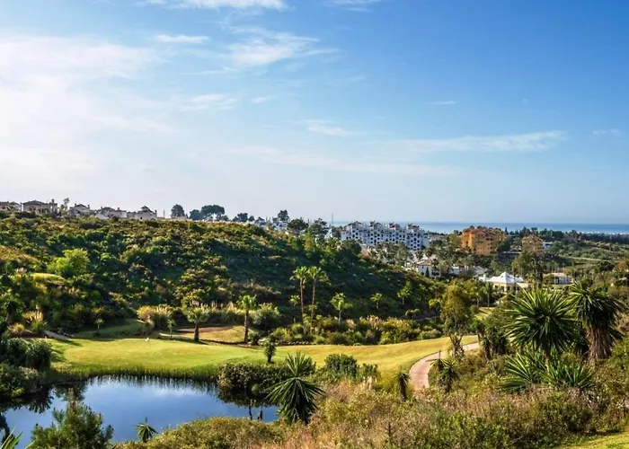 Luxurious And Spacious With A Private Garden And Solarium With Great Views In Area Marbella, Sunset Golf, La Resina Country Golf Lejlighed Estepona