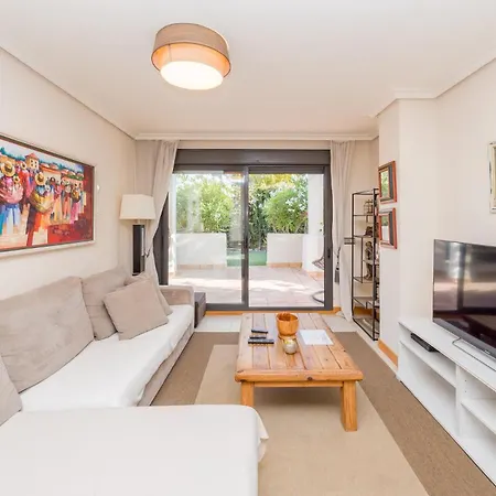Apartmán Guestready - Sunset Golf With Private Garden