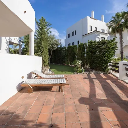 Guestready - Sunset Golf With Private Garden Apartmán Estepona