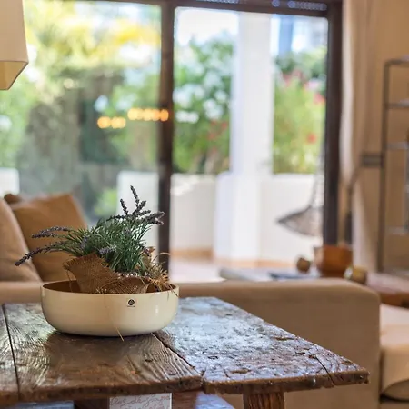 Apartmán Guestready - Sunset Golf With Private Garden *