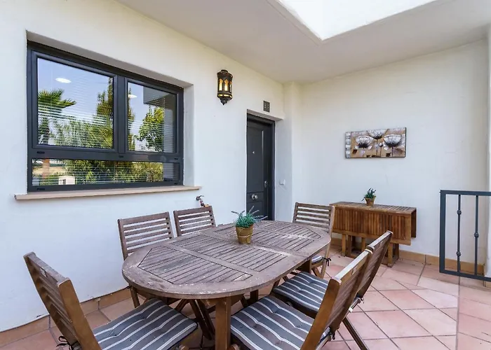 Luxurious&spacious With A Private Garden&solarium With Great Views In área Marbella La Resina Country Golf Apartamento *