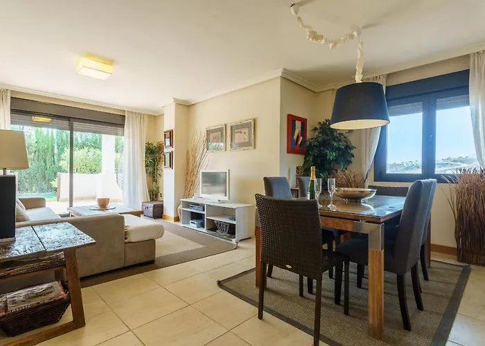 Apartamento Luxurious&spacious With A Private Garden&solarium With Great Views In área Marbella La Resina Country Golf