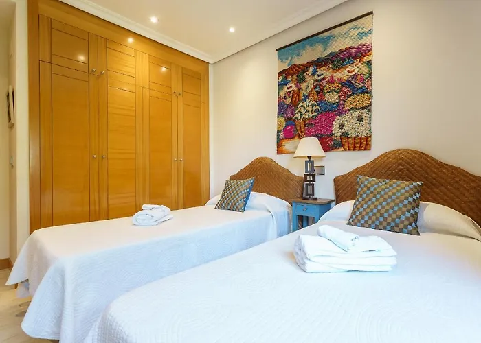 Luxurious&spacious With A Private Garden&solarium With Great Views In área Marbella La Resina Country Golf Estepona