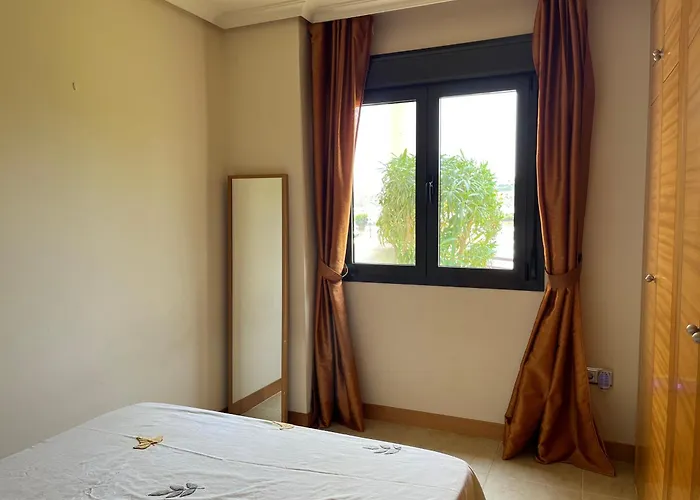 Luxurious&spacious With A Private Garden&solarium With Great Views In área Marbella La Resina Country Golf