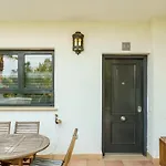 Luxurious And Spacious With A Private Garden And Solarium With Great Views In Area Marbella, Sunset Golf, La Resina Country Golf