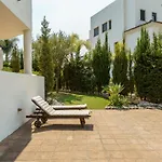 Luxurious And Spacious With A Private Garden And Solarium With Great Views In Area Marbella, Sunset Golf, La Resina Country Golf *