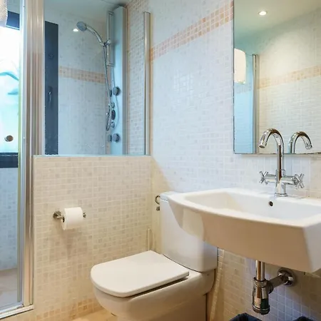 Luxurious And Spacious With A Private Garden And Solarium With Great Views In Area Marbella La Resina Country Golf * 埃斯特波纳