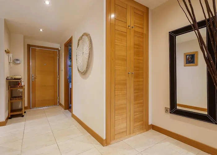 Luxurious And Spacious With A Private Garden And Solarium With Great Views In Area Marbella, Sunset Golf, La Resina Country Golf