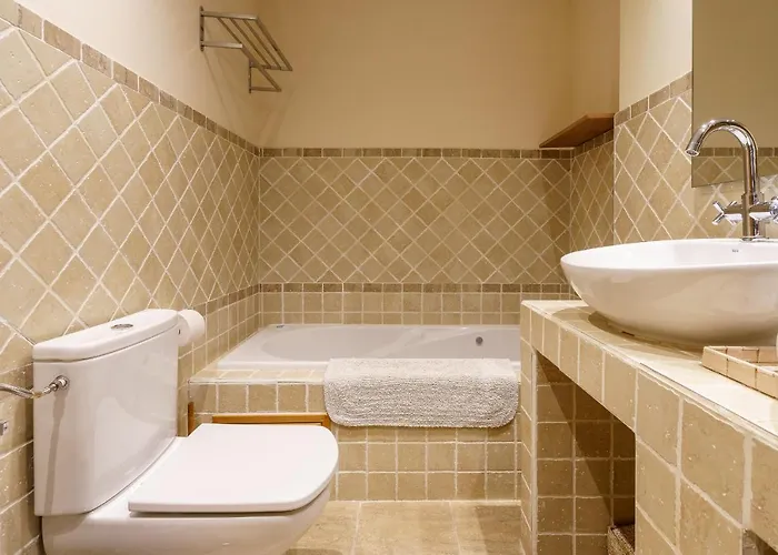 Luxurious And Spacious With A Private Garden And Solarium With Great Views In Area Marbella, Sunset Golf, La Resina Country Golf * Estepona